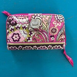 Wallet-VERA BRADLEY large quilted wallet or clutch. Floral with fuchsia lining.